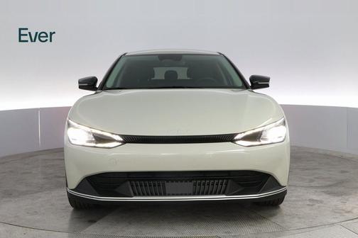 2024 Kia EV6 Light Long Range