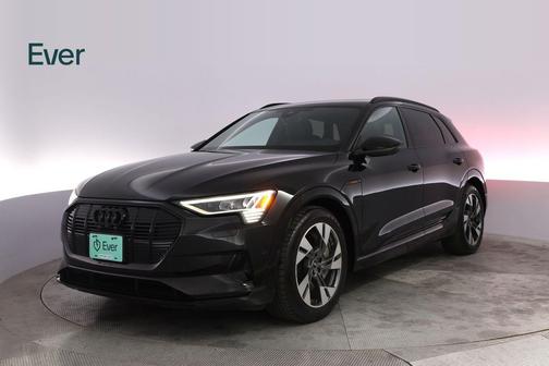 Brilliant Black 2023 Audi e-tron Premium quattro