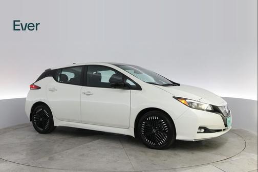 2024 Nissan Leaf SV PLUS