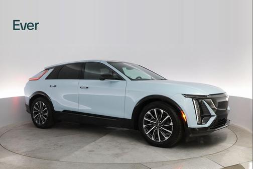2024 Cadillac LYRIQ Sport