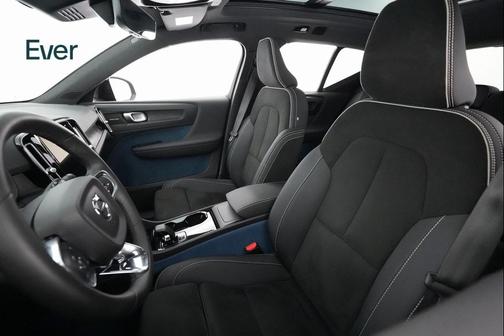 2023 Volvo XC40 Recharge Pure Electric Twin Ultimate