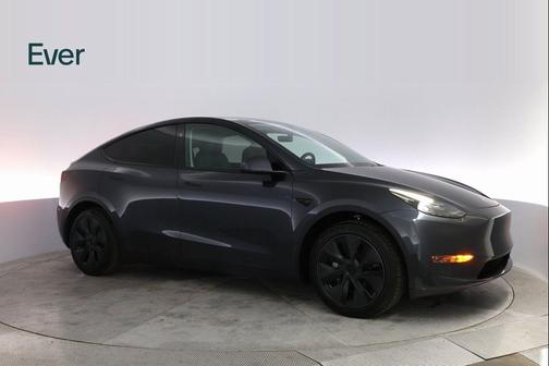 2025 Tesla Model Y Long Range Dual Motor Rear-Wheel Drive