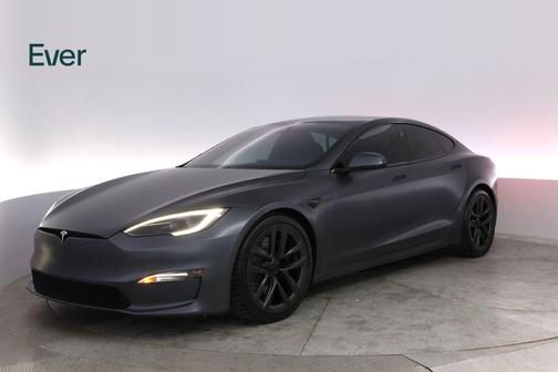 2022 Tesla Model S Plaid