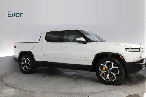 2022 Rivian R1T Adventure