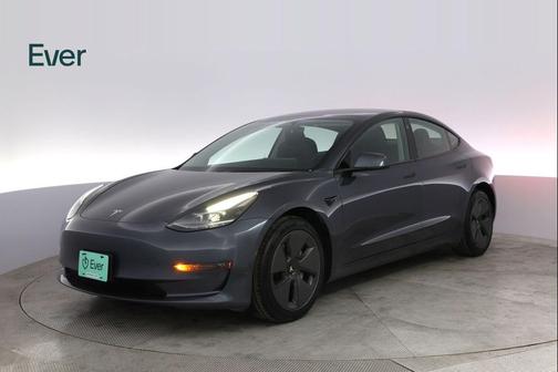 2023 Tesla Model 3 Standard Range
