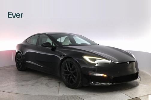 2022 Tesla Model S Plaid