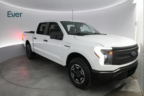2022 Ford F-150 Lightning Pro