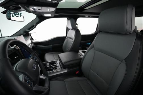 2023 Ford F-150 Lightning LARIAT