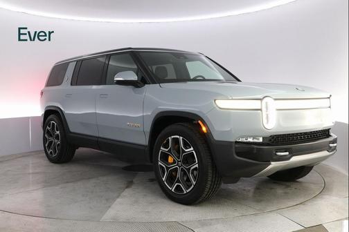 2022 Rivian R1S Launch Edition