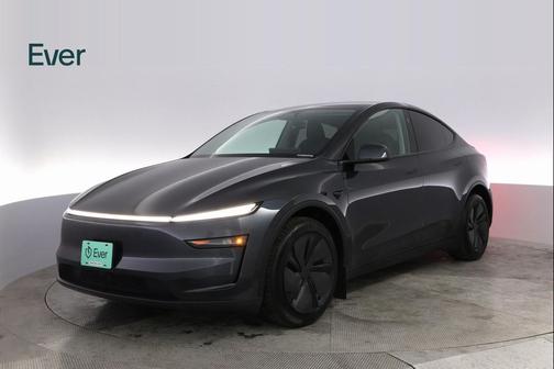 2026 Tesla Model Y Premium Rear-Wheel Drive