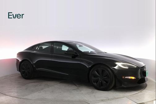 2022 Tesla Model S Base