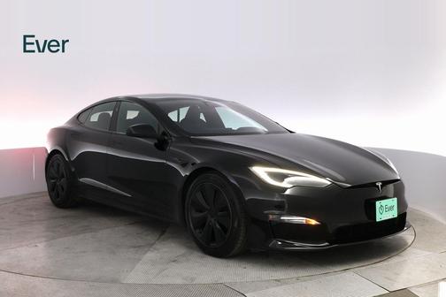 2022 Tesla Model S Base