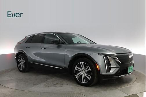 2024 Cadillac LYRIQ Tech