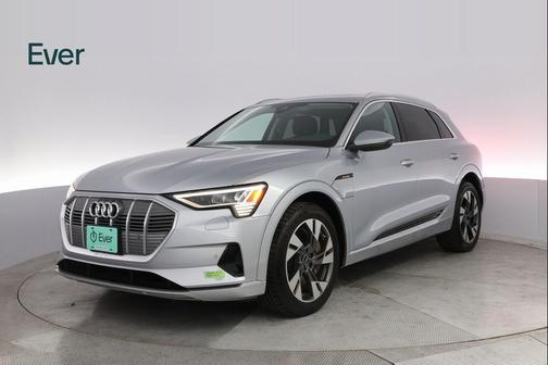 2023 Audi e-tron Premium quattro
