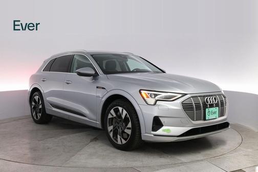 2023 Audi e-tron Premium quattro