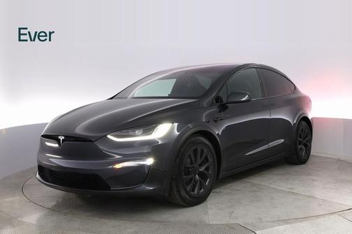 2023 Tesla Model X Standard Range