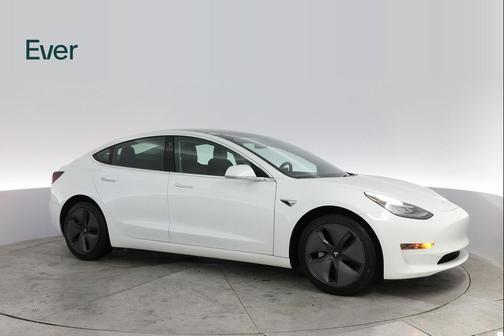 2020 Tesla Model 3 Standard Range