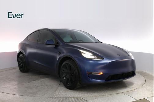 2023 Tesla Model Y Long Range Dual Motor All-Wheel Drive