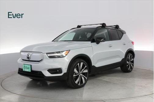 2022 Volvo XC40 Recharge Pure Electric P8 Twin Ultimate