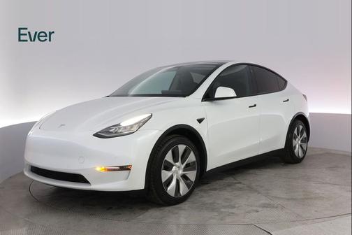 2022 Tesla Model Y Long Range Dual Motor All-Wheel Drive