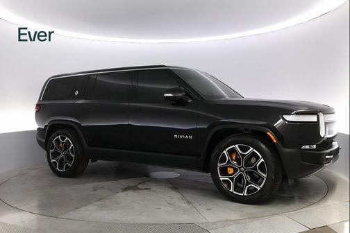 2024 Rivian R1S Adventure Quad Motor Large Pack
