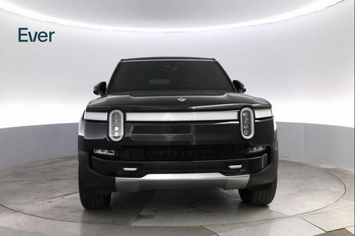2024 Rivian R1S Adventure Quad Motor Large Pack