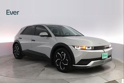 2022 Hyundai IONIQ 5 SEL