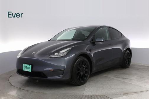 2022 Tesla Model Y Long Range Dual Motor All-Wheel Drive