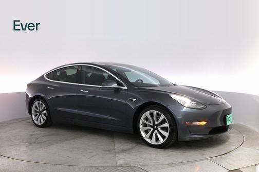 2019 Tesla Model 3 Standard Range Plus