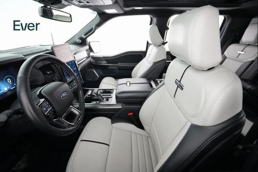 2024 Ford F-150 Lightning Platinum