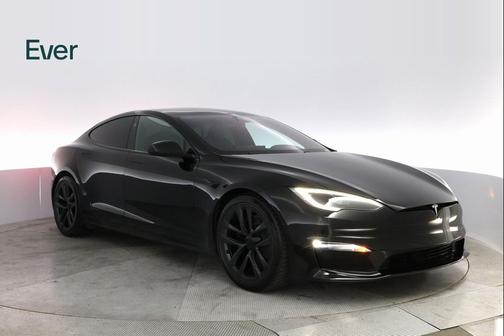 2022 Tesla Model S Base