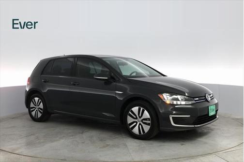 2019 Volkswagen e-Golf SE
