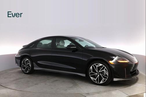 2024 Hyundai IONIQ 6 SEL