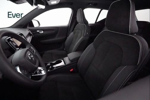 2023 Volvo XC40 Recharge Pure Electric Twin Ultimate