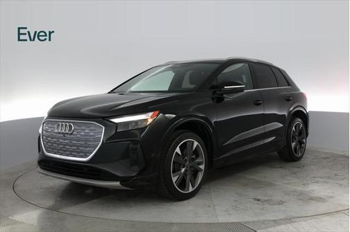 2022 Audi e-tron Premium