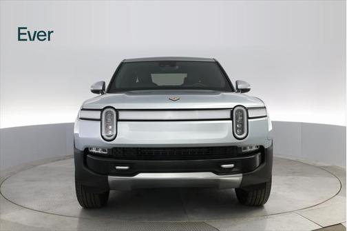 2024 Rivian R1T Adventure