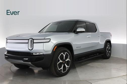 2024 Rivian R1T Adventure