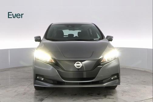 2024 Nissan Leaf SV PLUS
