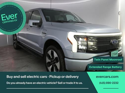 2022 Ford F-150 Lightning Platinum