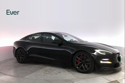 2023 Tesla Model S Plaid