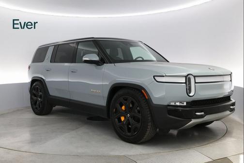 2022 Rivian R1S Launch Edition