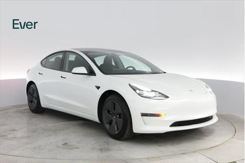2023 Tesla Model 3 Standard Range