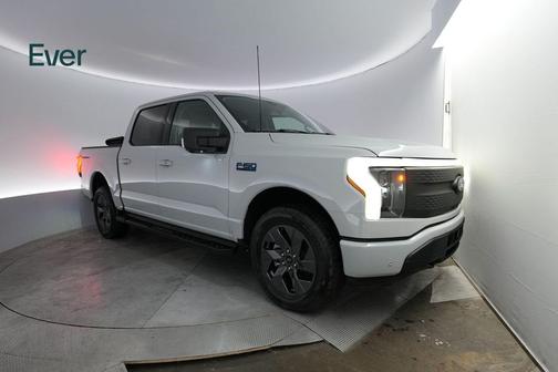 2024 Ford F-150 Lightning Flash