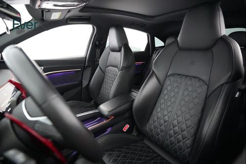 2022 Audi e-tron S Prestige