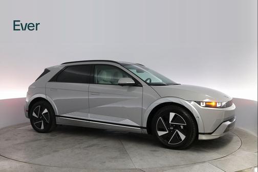 2025 Hyundai IONIQ 5 Limited