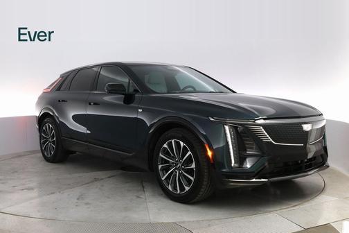 2024 Cadillac LYRIQ Sport