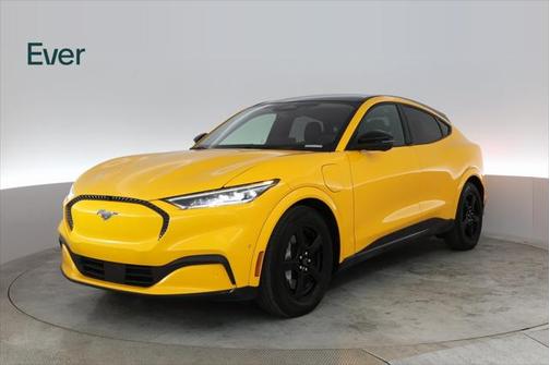 2022 Ford Mustang Mach-E California Route 1
