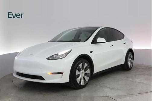 2023 Tesla Model Y Long Range Dual Motor All-Wheel Drive