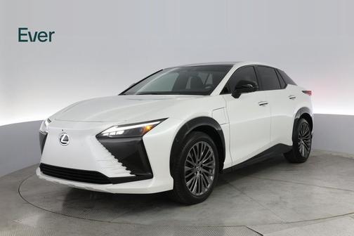 2023 Lexus RZ 450e Luxury