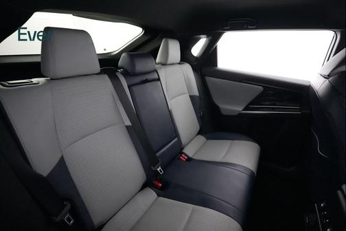 Harbor Mist Gray Pearl 2023 Subaru Solterra Limited